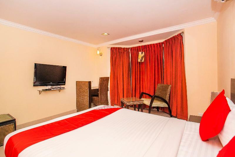 Shilton Royale Hotel Bangalore Exterior photo